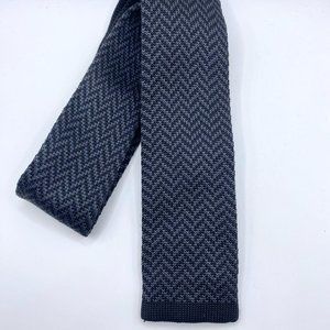 Banana Republic 2" Men's Skinny Sock Tie